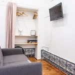 Azulejos Cais Sodre 3*