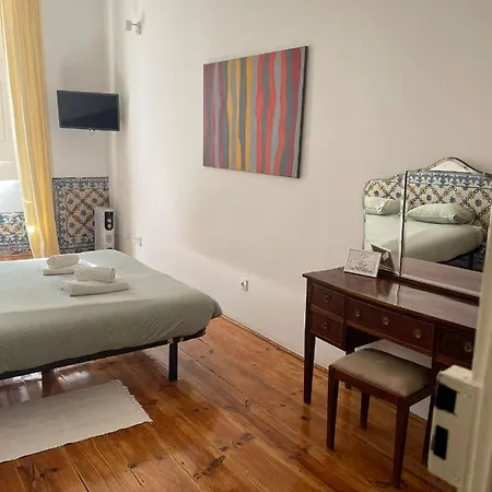 Azulejos Cais Sodre B&B 3*