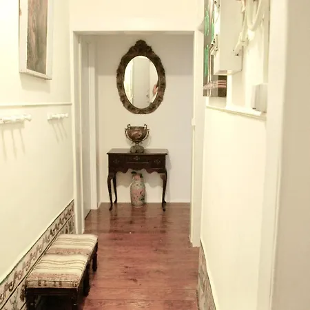 Azulejos Cais Sodre Oda ve Kahvaltı