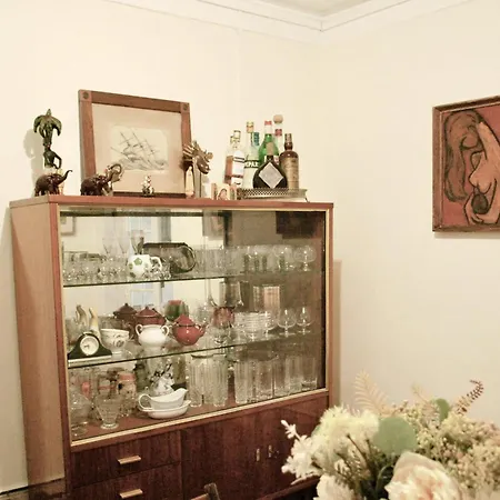 לינה וארוחת בוקר Azulejos Cais Sodre ליסבון