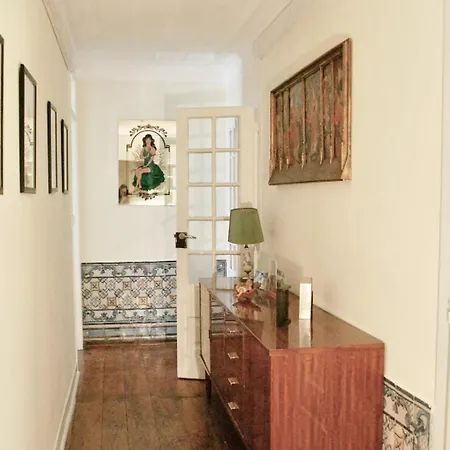 Couette-café Azulejos Cais Sodré