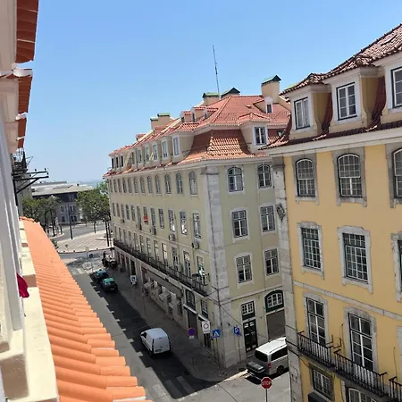 Azulejos Cais Sodre 3* ליסבון