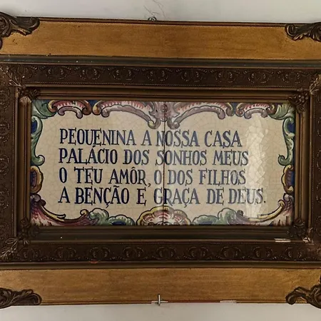 לינה וארוחת בוקר Azulejos Cais Sodre 3*