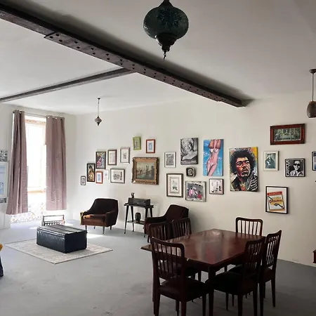 Azulejos Cais Sodre Oda ve Kahvaltı