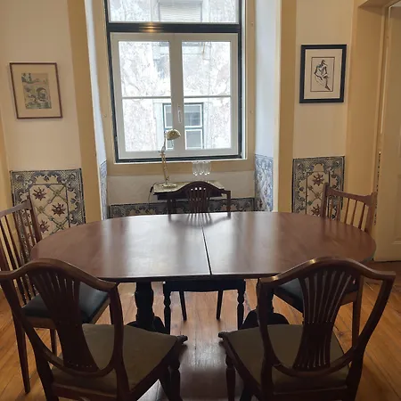 Azulejos Cais Sodre Oda ve Kahvaltı