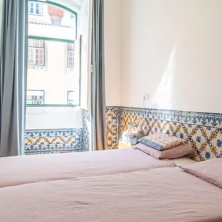Azulejos Cais Sodre Oda ve Kahvaltı
