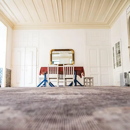 Azulejos Cais Sodre Bed & Breakfast