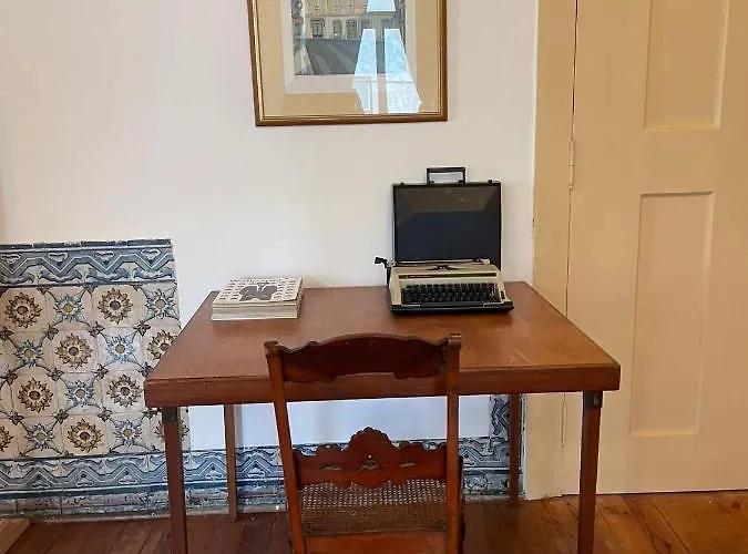 Bed & Breakfast Azulejos Cais Sodre 3*