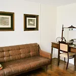 Azulejos Cais Sodre 3*