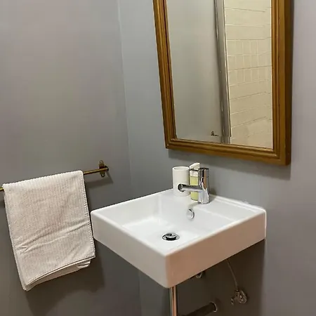 Azulejos Cais Sodre Bed & Breakfast 3*