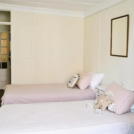 לינה וארוחת בוקר Azulejos Cais Sodre